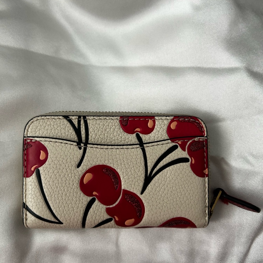 coach Cherry Print Wallet - Picture 2 of 3